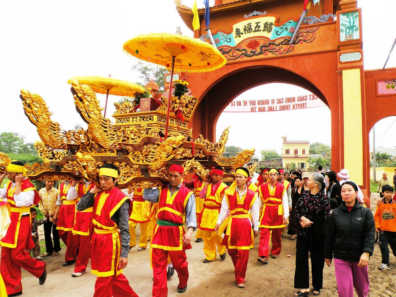 Lễ hội Nam Trì Hưng Yên