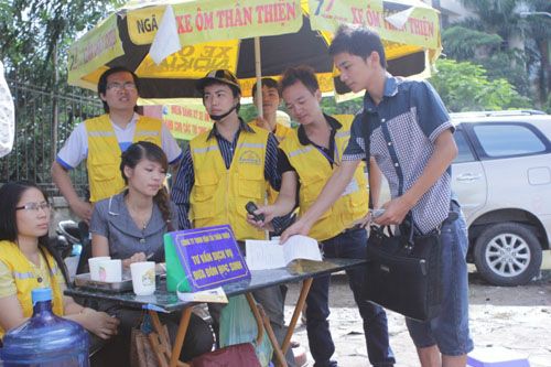 xe ôm miễn phí cho sĩ tử