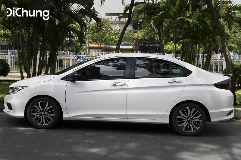 Thuê xe 7 chỗ đi Chùa Hương thích hợp cho gia đình đông người