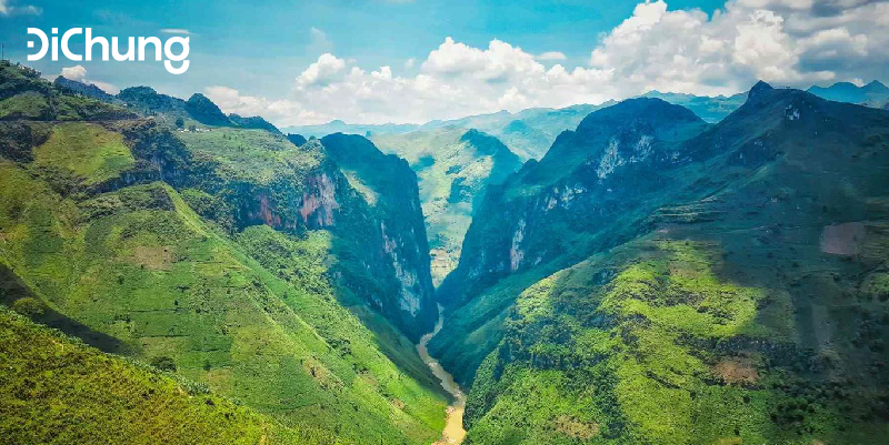 duong-di-thung-lung-tam-giac-mach-ha-giang